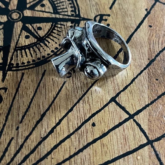 Steampunk Ring - Picture 4 of 12